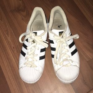 white adidas superstars